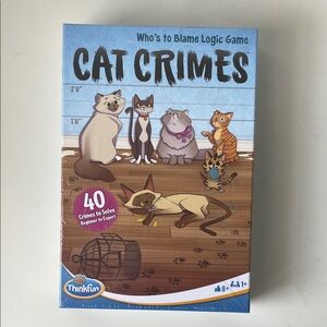 NWT Cat Crimes Logic Game 8+ Boardgames Gift Idea